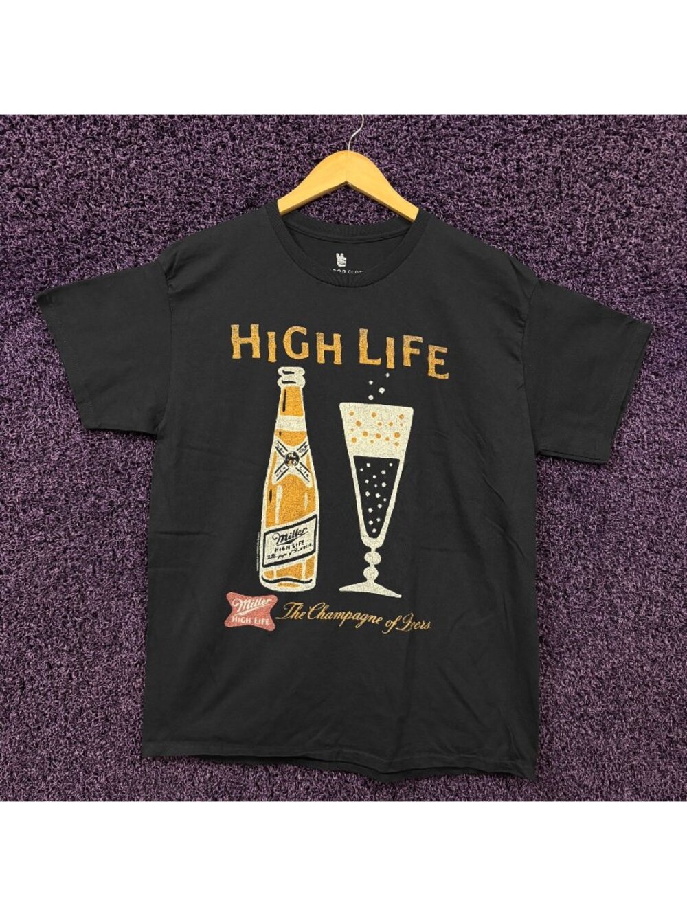 Miller High Life The Champagne of Beers Throwback T-Shirt M
